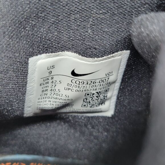 Athletic_Shoes